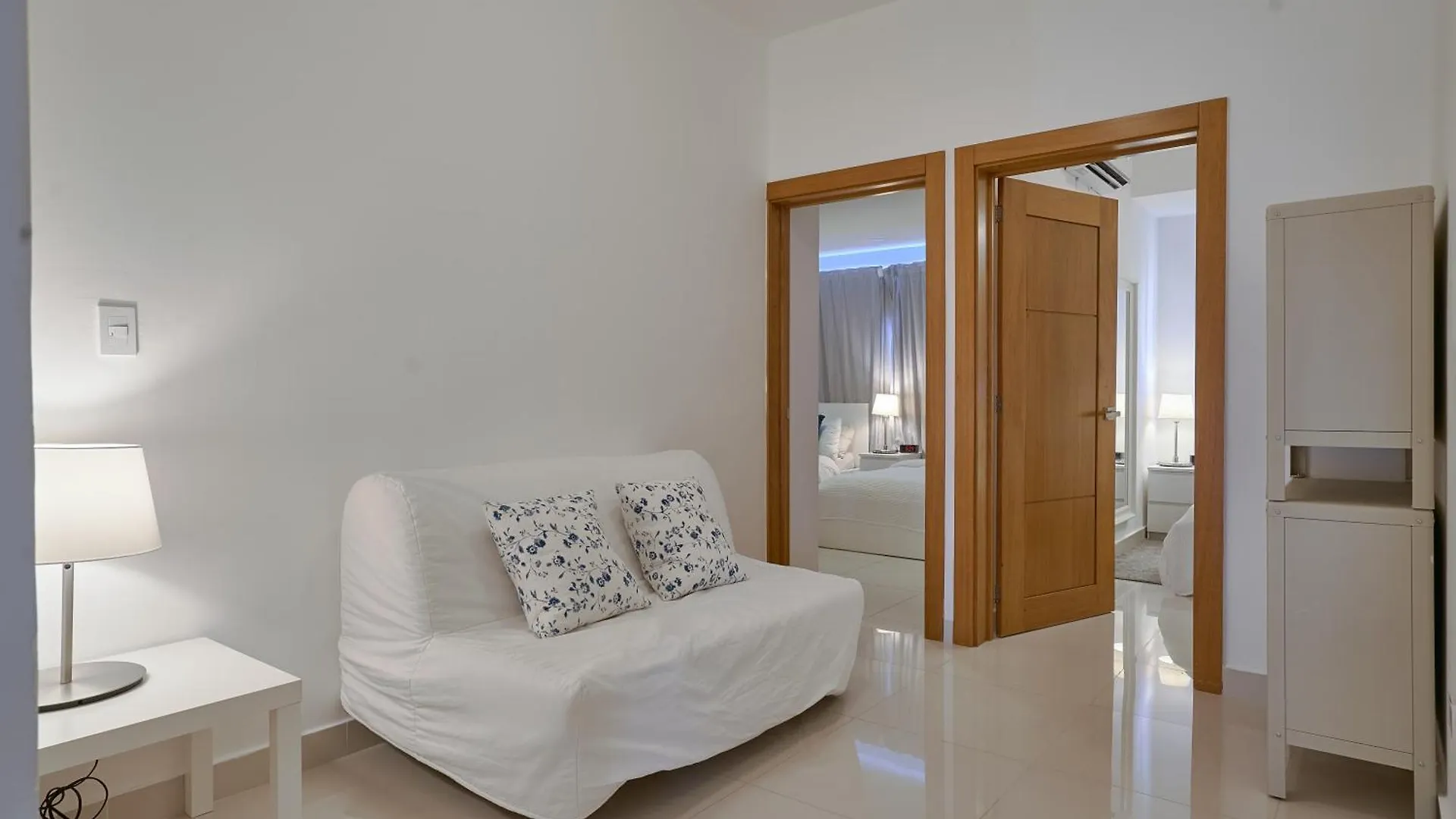Apartments In La Julia 1 And 2 Bedrooms Santo Domingo